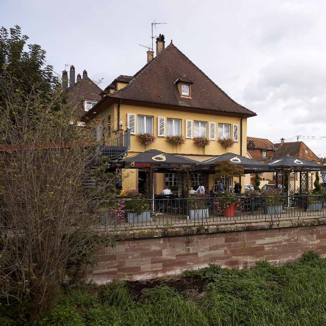 Vogesen-Durchquerung: An der Bar La Croix d'Or in Wissembourg